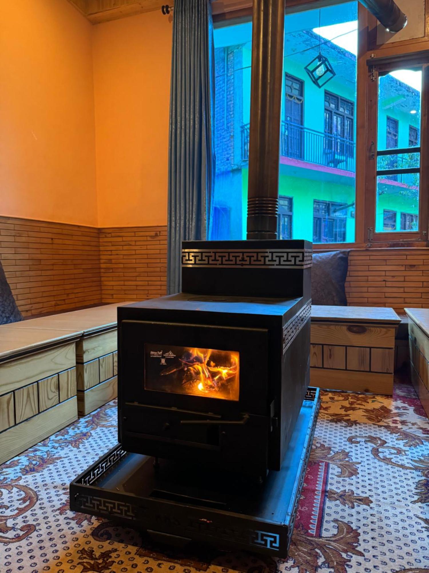 Delight Homestay Kasol Extérieur photo